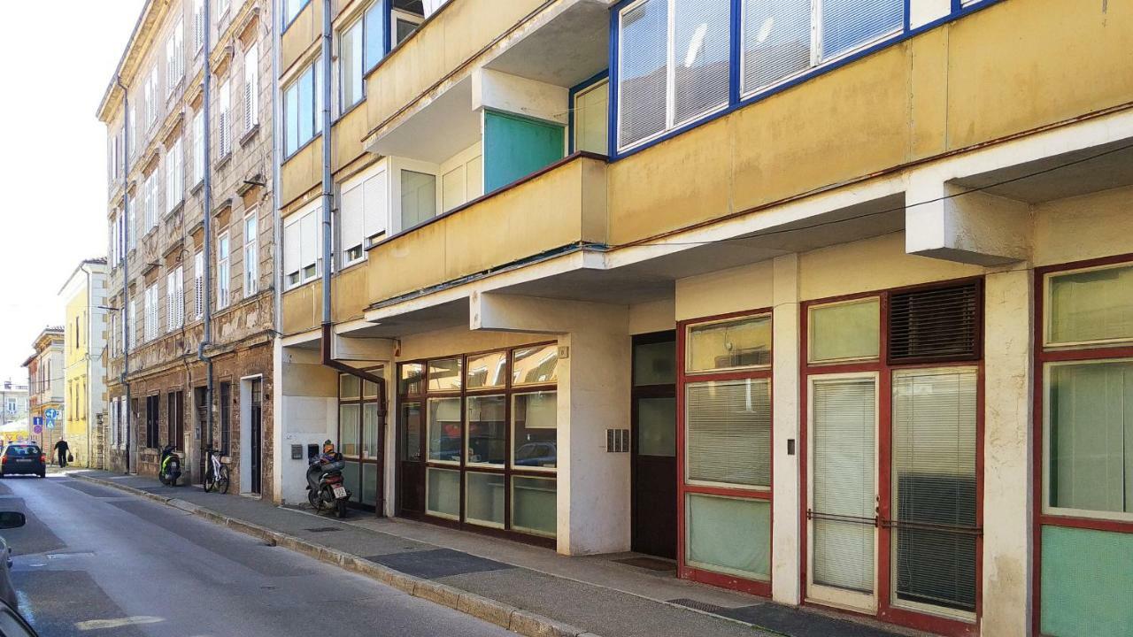 Cosy Apartment Zupanic Pula Bagian luar foto