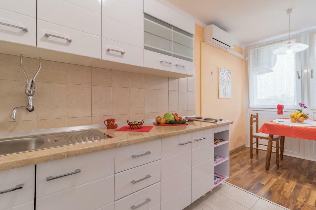 Cosy Apartment Zupanic Pula Bagian luar foto